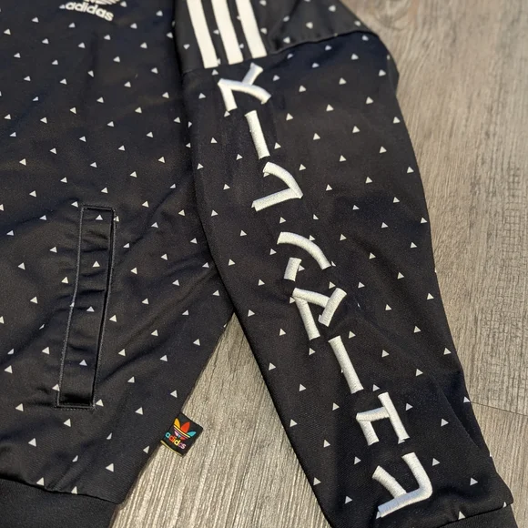 ? Air Jordan 3 Retro “Pine Green / Olive” – mens 7 (New with Box) Adidas Black Track Jacket main image 4